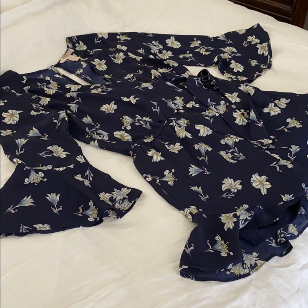Belle sleeve romper